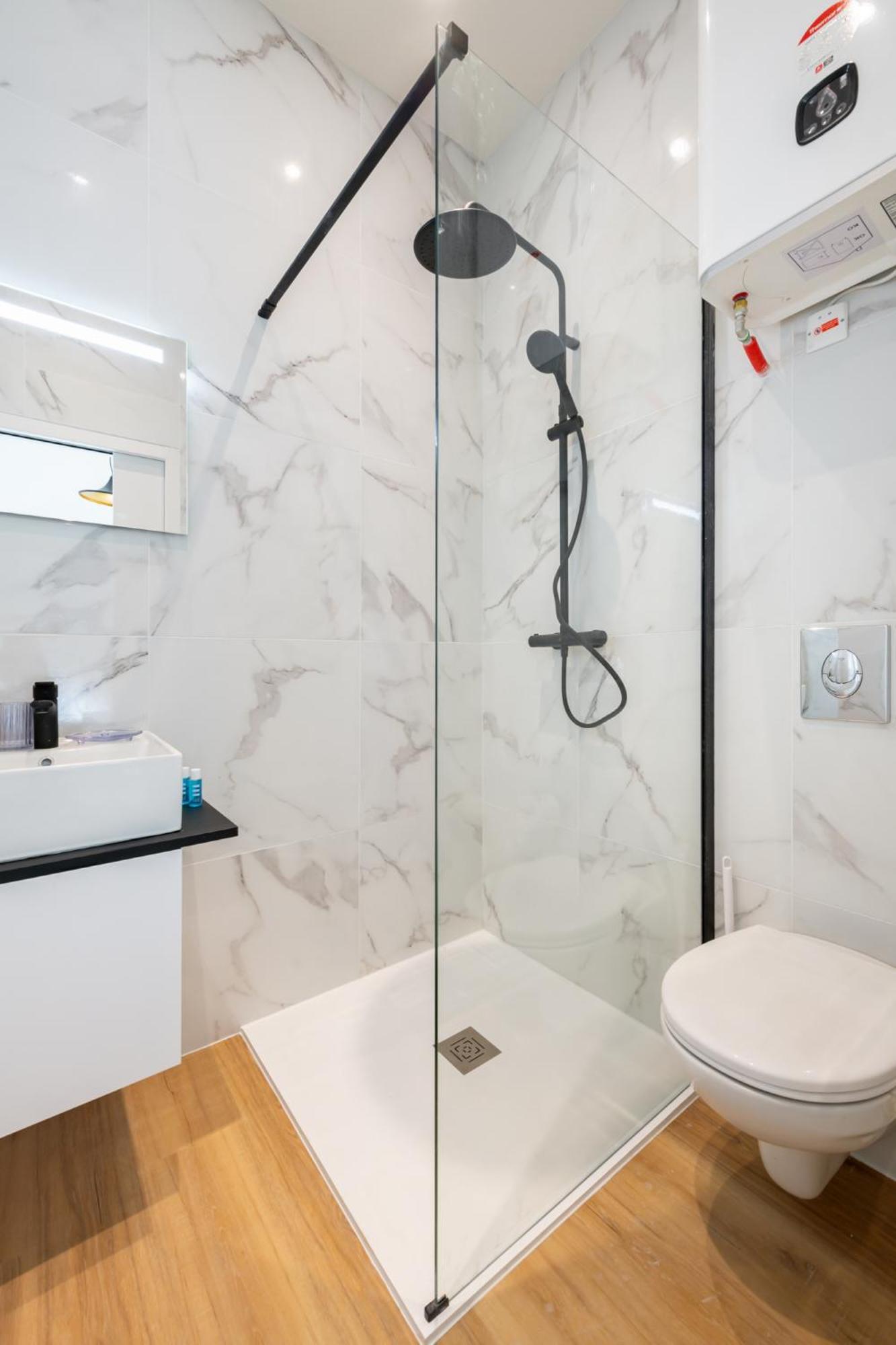Romarin * Lumineux * Linge Hotelier * Fibre * Confort La Destrousse Ngoại thất bức ảnh
